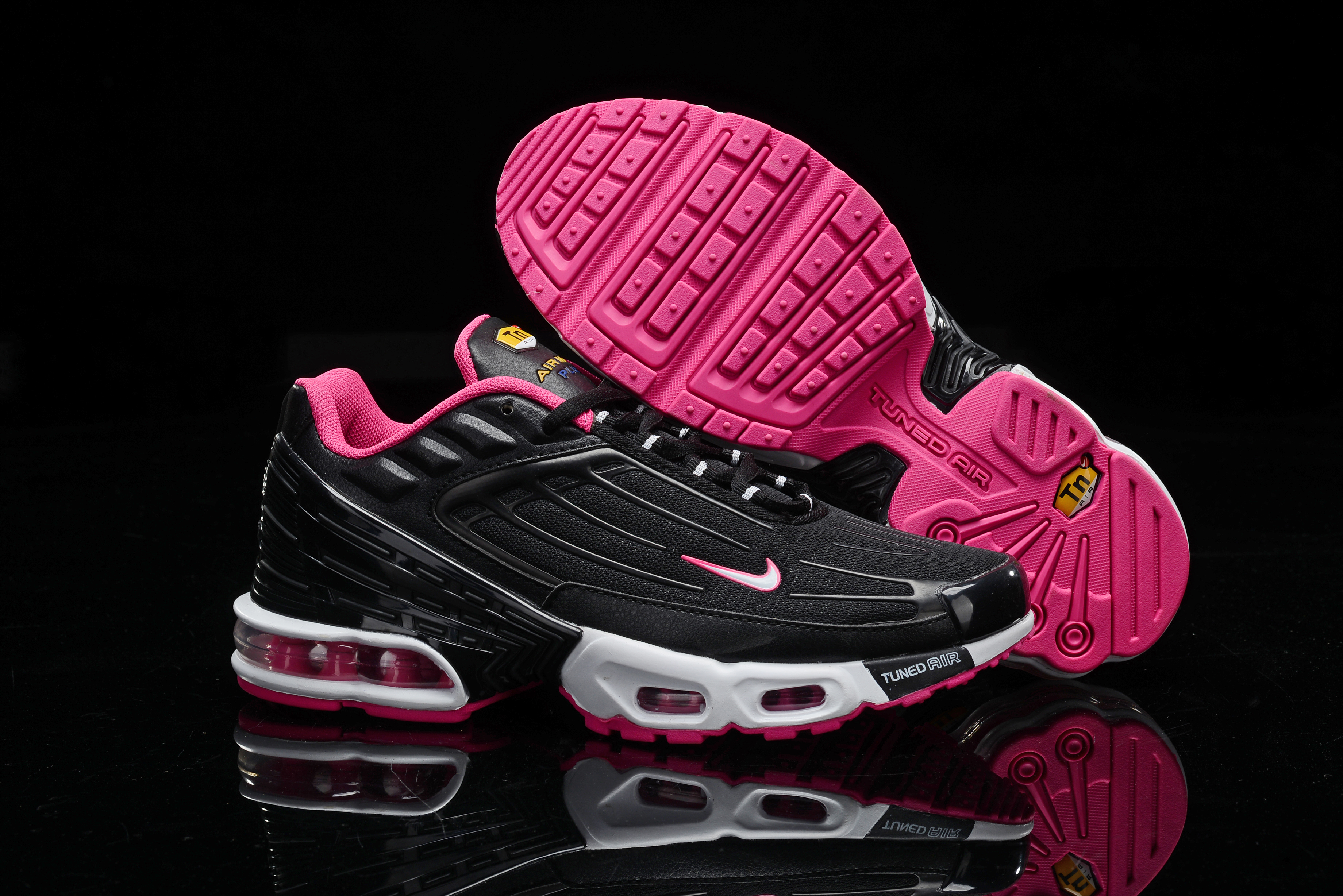 2020 Women Nike Air Max Plus Black Peach White Shoes